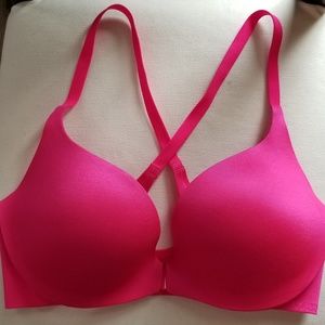 Victoria's Secret Incredible Racerback size 34D
